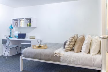 1 bed studio, Bassett Green Road, Swaythling, Southampton, SO163QB - Image 15